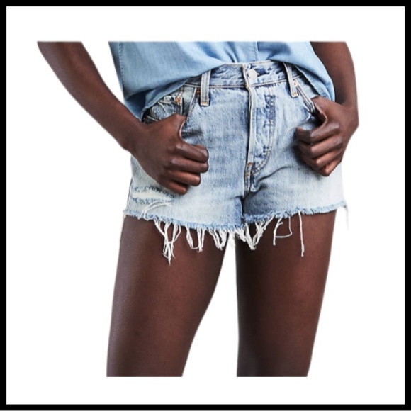 LEVIS’S 501 Jean Short in Waveline - Picture 1 of 6